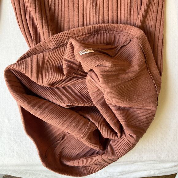 Forever 21 Women Dress M Mauve Pink Bodycon Long Sleeve Knee Length Pullover - Picture 2 of 7